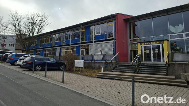 Bereits seit 30 Jahren gibt es das Schulgebäude der St.-Felix-Schule in der Josef-Blau-Straße. Das Gebäude ist versetzt angeordnet, klar strukturiert, übersichtlich und hell. Bild: prh