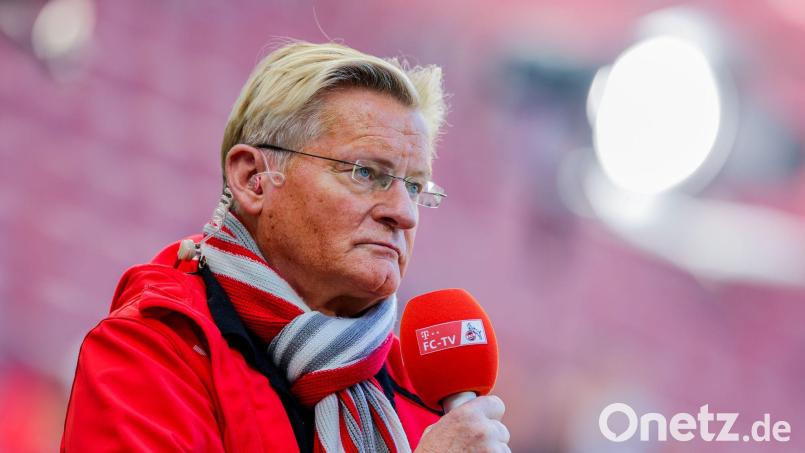 Kölns Stadionsprecher Michael Trippel sorgte zuletzt für einen Eklat. (Archivbild) Bild: Rolf Vennenbernd/dpa