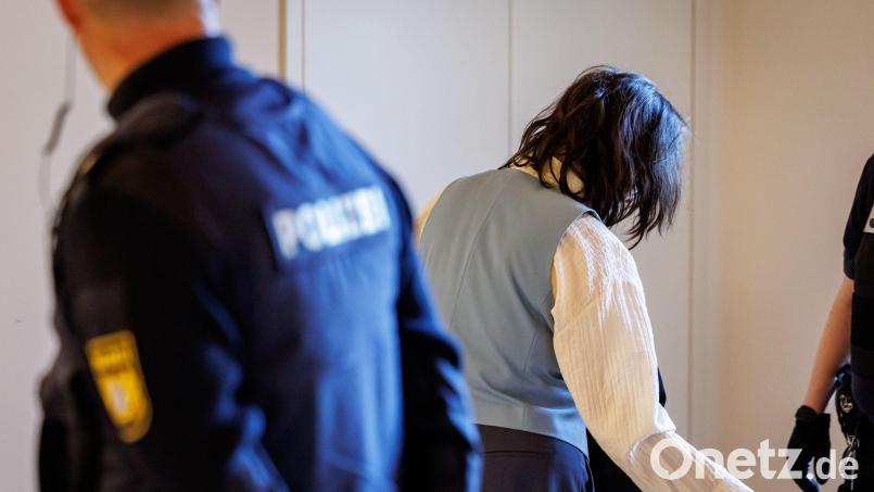 Den beiden Angeklagten wird unter anderem Hausfriedensbruch und Nötigung vorgeworfen. Bild: Daniel Karmann/dpa