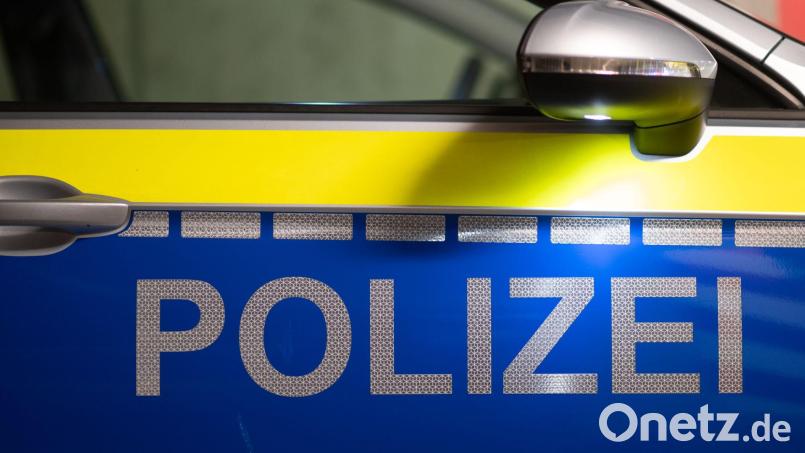Mit einem Ladendiebstahl musste sich am Mittwoch die Polizei in Schwandorf befassen. Symbolbild: Robert Michael/dpa