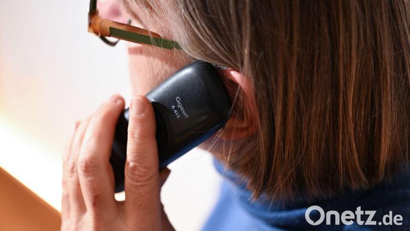 22 versuchte Callcenterbetrüge registrierte die oberfränkische Polizei allein am Mittwoch, doch ein mutmaßlicher Täter konnte auf kuriose Weise überführt werden. Symbolbild: Bernd Weißbrod/dpa