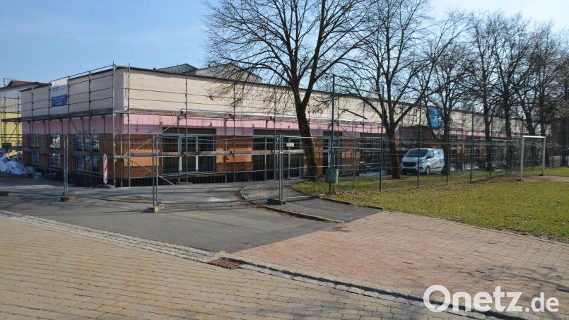 Allein der Bau der Offenen Ganztagsschule verschlingt 9.700.000 Euro. Bild: ak