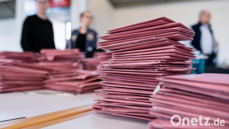 Am Sonntag ist in Weiden Stichwahl. Symbolbild: Sven Hoppe/dpa