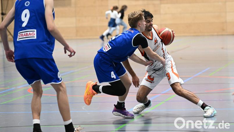 Auf DJK-Kapitän Liam Archer und sein Team wartet gegen die unschlagenen Bayreuther eine intensive Partie. Bild: Tobias Schwarzmeier