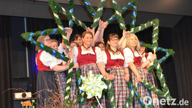 Viel Applaus erhielten die Flosser Landfrauen für ihren Sterntanz. Bild: dob