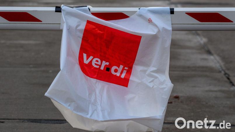 Die Gewerkschaft Verdi hat zum Ausstand aufgerufen. (Archivbild) Bild: Klaus-Dietmar Gabbert/dpa