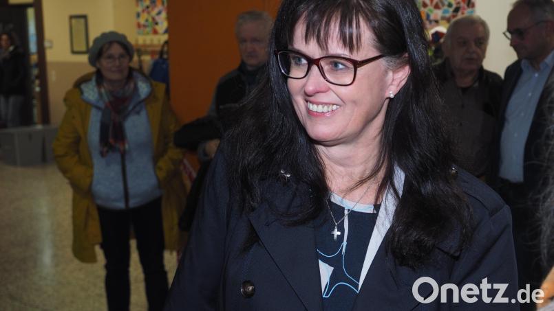 Birgit Barth (CSU) löst den amtierenden Bürgermeister der Stadt Auerbach, Joachim Neuß (Freie Wähler/Aufschwung Auerbach) ab. Bild: kek