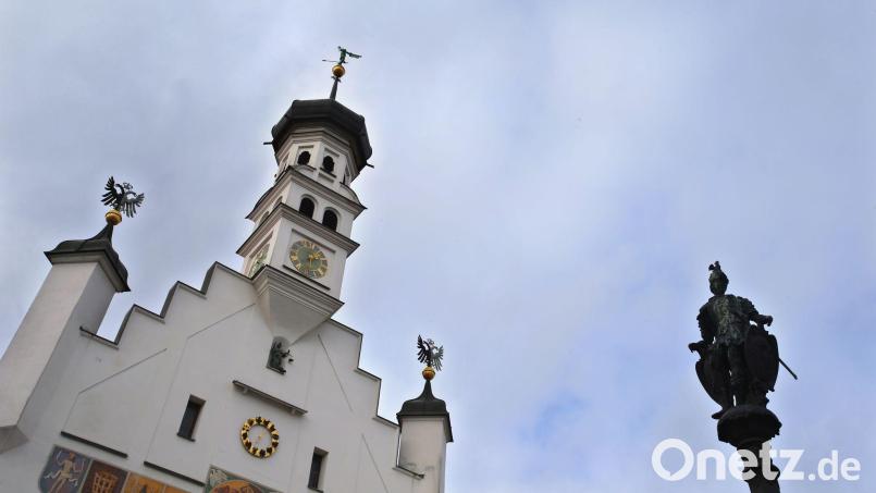 Die Macht im Kemptener Rathaus wechselt von einem CSU-Mann zu einem Freie-Wähler-Politiker. (Archivbild) Bild: Karl-Josef Hildenbrand/dpa