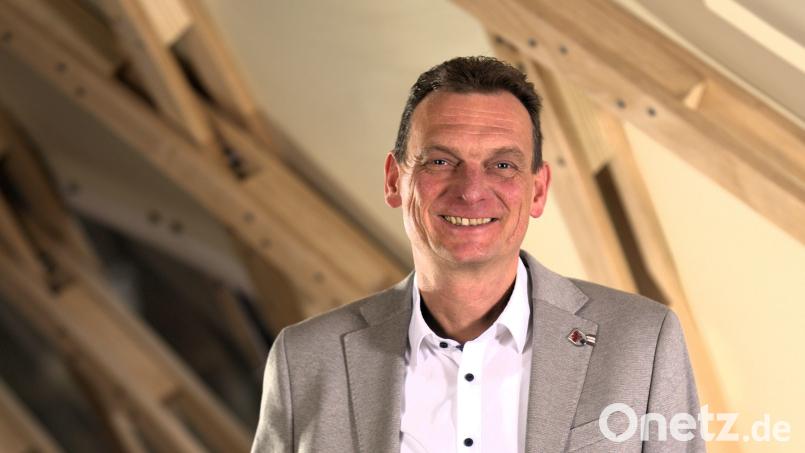 Ernst Schicketanz (SPD) bleibt Bürgermeister von Altenstadt/WN. Bild: Ernst Schicketanz