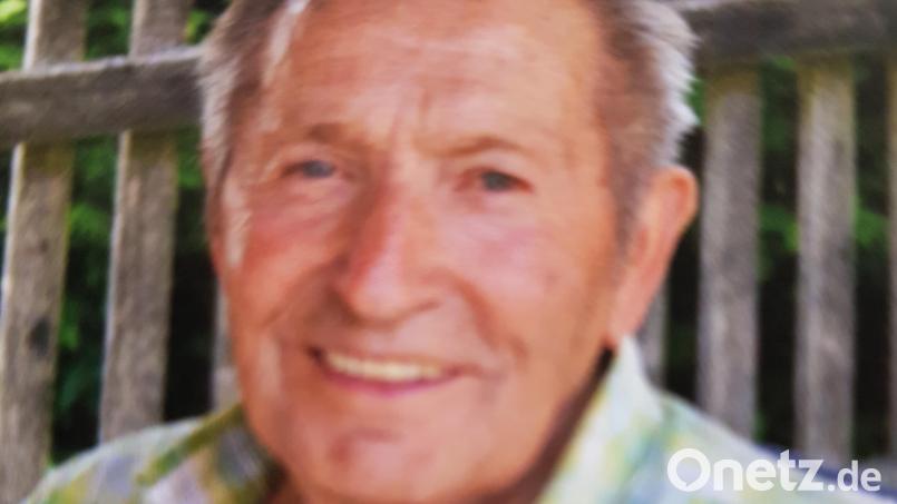 Die Urne von Michael Balk wurde im Familiengrab im Friedhof in Moosbach beigesetzt. Archivbild: gi