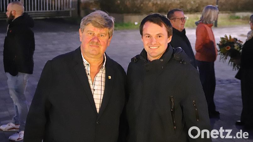 Martin Schregelmann (CSU, links) setzte sich in der Stichwahl gegen Thomas Beutner (UPW) durch. Bild: war
