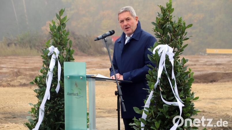Bürgermeister Joachim Neuß (62) wurde in Auerbach nach 18 Dienstjahren abgewählt. Archivbild: Jürgen Masching