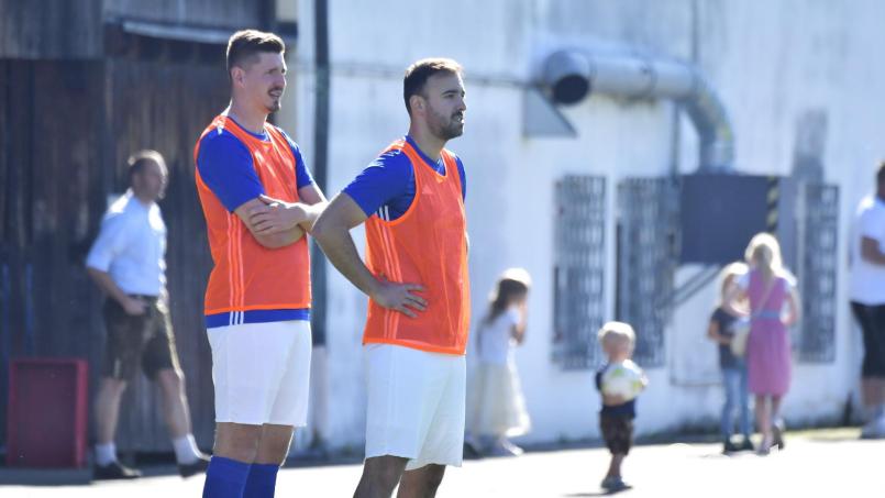 Auch nächste Saison das Trainerduo beim TuS Rosenberg: Dennis Kramer (rechts) und Jonas Dotzler (links). Archivbild: Hubert Ziegler