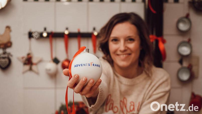 Der Adventsfranz ist ein eigens produziertes TV- und Onlineformat, das seit 2020 an den Adventssonntagen auf Youtube und OTV spannende Persönlichkeiten aus der Oberpfalz in Mamas uriger Küche im Volldialekt unterhaltsam und kreativ porträtiert. Bild: Adventsfranz