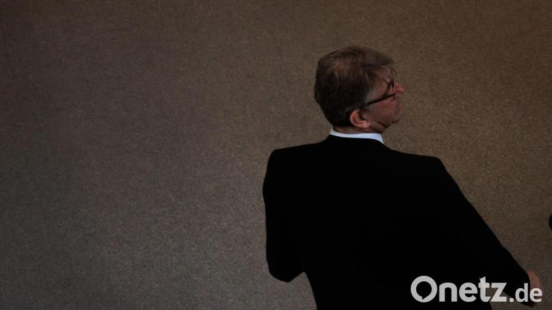Gegen Äußerungen von Kulturstaatsminister Wolfram Weimer mit Blick auf den Deutschen Buchhandlungspreis geht ein Buchladen nun gerichtlich vor. (Archivbild) Bild: Carsten Koall/dpa
