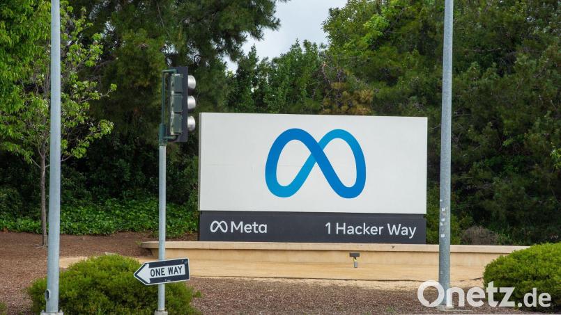 Gegen Meta gibt es eine ganze Reihe von Klagen, nun fiel ein erstes Urteil dazu. (Archivbild) Bild: Andrej Sokolow/dpa