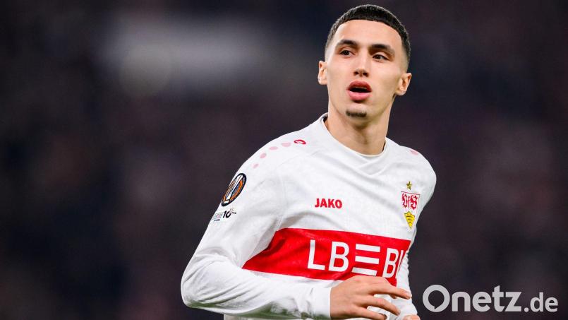 Der Vertrag von El Khannouss beim VfB hat sich verlängert (Archivfoto). Bild: Tom Weller/dpa