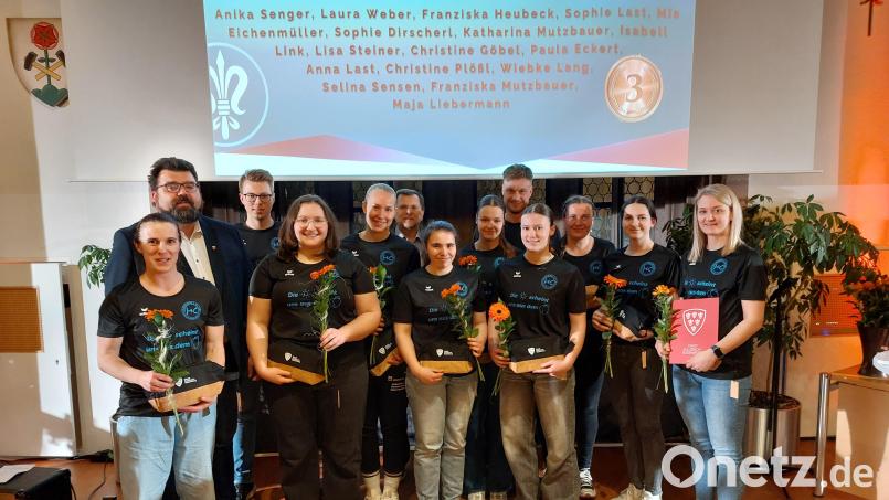 Die Damen des HC Sulzbach-Rosenberg wurden Nordbayerischer Vizemeisterund spielen jetzt in der Reginalliga. Bild: mfh