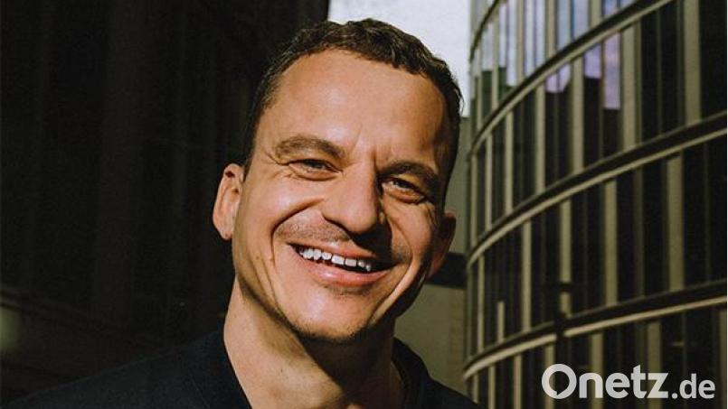 Bestseller-Autor Christian Huber ist in Schwandorf aufgewachsen. Bild: Philipp Gladsome