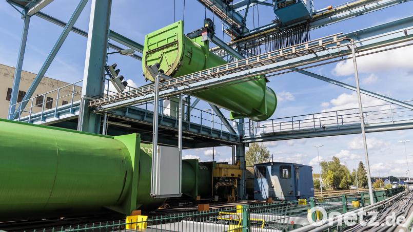 Im Müllkraftwerk in Schwandorf wird der größte Teil des Abfalls in grünen Containern mit der Bahn angeliefert. Die DB Cargo hat den Vertrag zum 31. Dezember 2026 gekündigt. Nun wird neu verhandelt. Archivbild: Hösamer