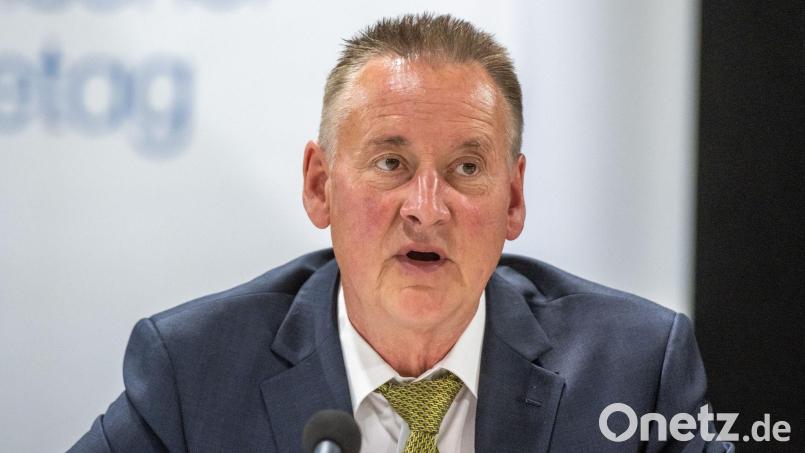 Der Fürther SPD-Oberbürgermeister Thomas Jung ist nach seinem 72-Prozent-Erfolg bei der jüngsten bayerischen Kommunalwahl ein gefragter Mann. (Archivbild) Bild: Armin Weigel/dpa