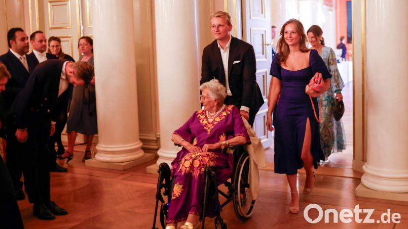 Prinzessin Astrid (v) musste wegen einer Lungenentzündung behandelt werden. (Archivbild). Bild: Hanna Johre/NTB/AP/dpa
