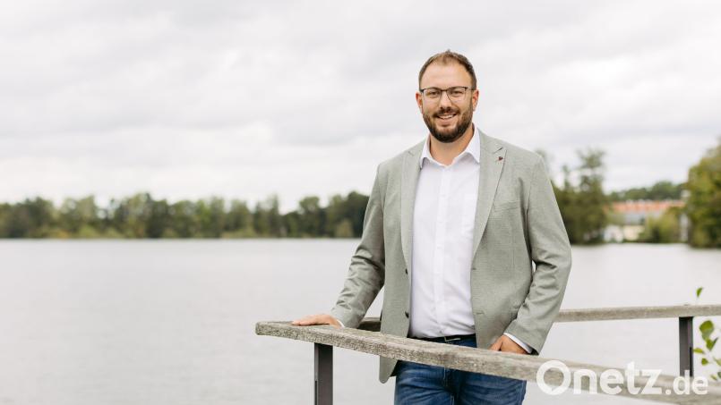 Julian Kraus wird neuer Bürgermeister in Weiherhammer – und gleichzeitig auch jüngster Bürgermeister im Landkreis Neustadt/WN. Bild: Melanie Oppitz / Bittermohn