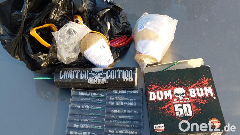 Die Bundespolizei stellte bei Waldsassen Feuerwerkskörper der Kategorie F4 sicher. Symbolbild: Bundespolizei