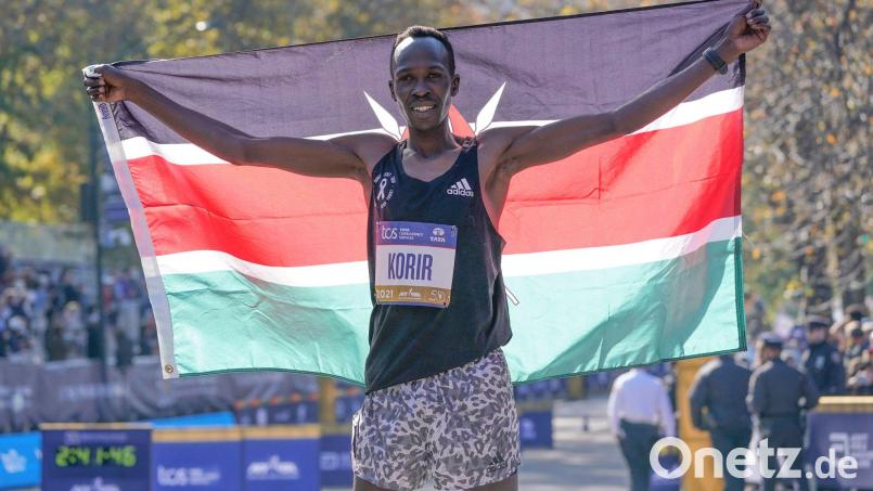 Der Kenianer Albert Korir gewann 2021 den New-York-Marathon und wurde nun für fünf Jahre gesperrt. (Archivbild) Bild: Seth Wenig/AP/dpa