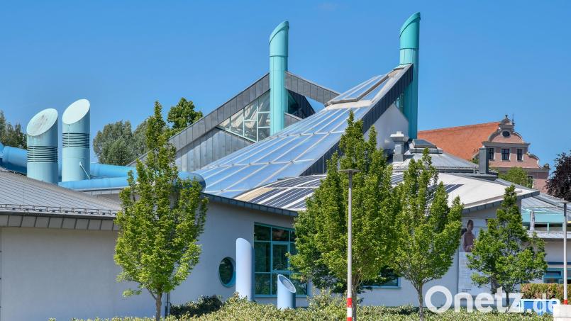 Ein 39-jähriger Moldawier wurde nach einem Vorfall im Amberger Kurfürstenbad zu zwei Jahren Haft auf Bewährung verurteilt. Archivbild: Petra Hartl