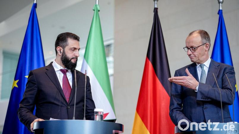 Wer hat die Zielmarke ausgegeben, dass 80 Prozent der Syrer in ihre Heimat zurückkehren sollen? Der Kanzler verweist auf den syrischen Übergangspräsidenten. Bild: Kay Nietfeld/dpa