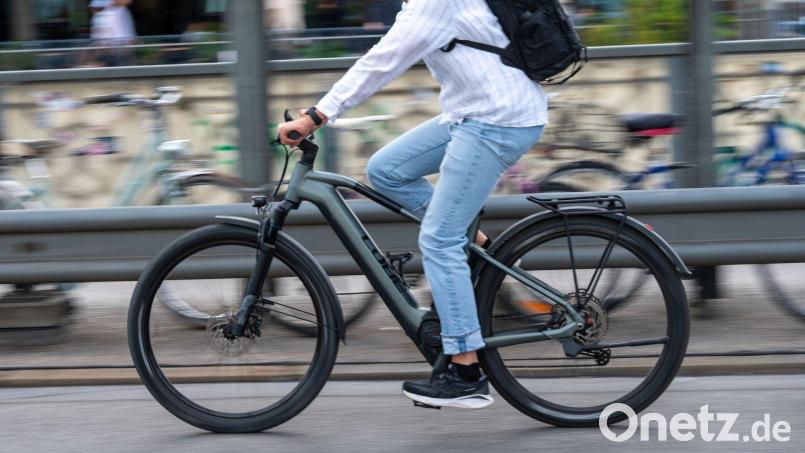 E-Bikes kommen immer häufiger zum Einsatz. (Archivbild) Bild: Leonie Asendorpf/dpa