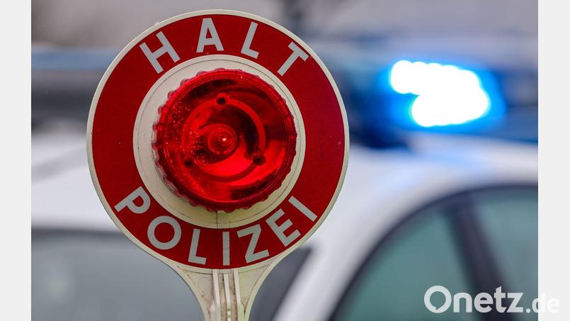 Die Polizei zog den Fahrer zweimal innerhalb von drei Stunden aus dem Verkehr. Symbolbild: Jan Woitas/dpa