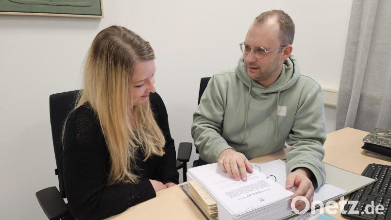 Andreas Wagmüller leitet die Fachstelle für pflegende Angehörige im östlichen Landkreis Neustadt/WN und wird unterstützt von seiner Kollegin Tamara Bauer. Sie beraten pflegende Angehörige in zehn Kommunen im östlichen Landkreis und machen auch Hausbesuche. Bild: Sonja Kaute