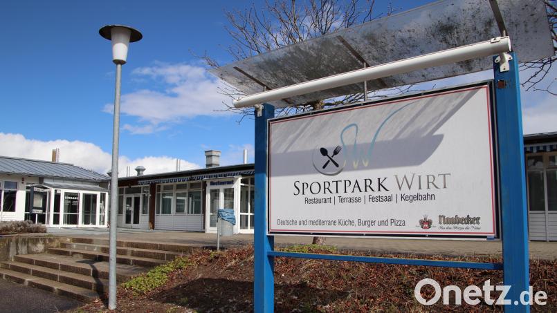 1994 wurden der Sportpark und seine Gaststätte errichtet. Das Lokal ist schon lange kein reiner Treff für die Mitglieder der FC-Abteilungen mehr. Seit einigen Wochen ist es nur noch am Wochenende geöffnet. Bild: Thomas Dobler