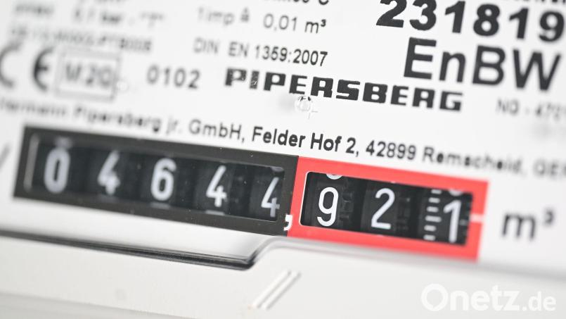 Ziel der Prüfung in Weiden ist es, mögliche undichte Stellen im weit verzweigten Erdgasnetz aufzuspüren Symbolbild: Bernd Weißbrod/dpa