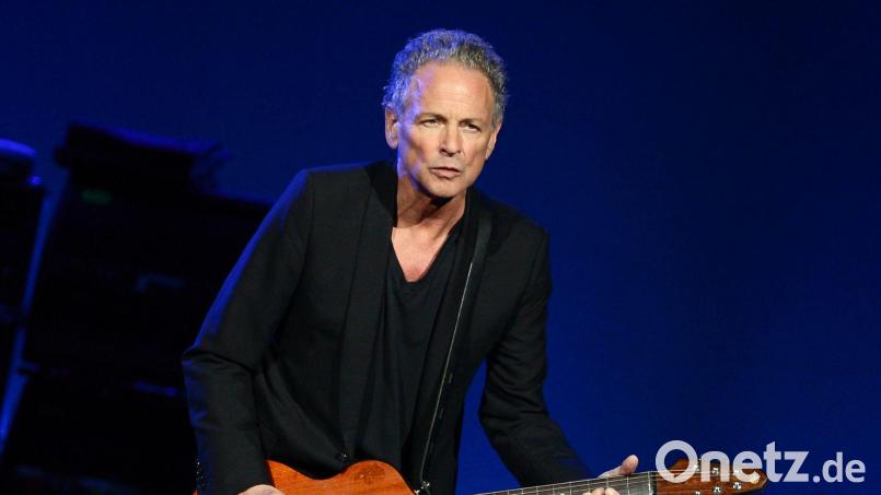 Lindsey Buckingham soll Opfer eines Stalking-Angriffs geworden sein. (Archivbild) Bild: Britta Pedersen/dpa-Zentralbild/dpa