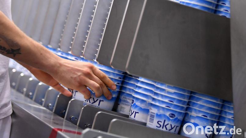 Skyr ist vom Geschmack her ähnlich wie Joghurt und Quark. Bild: Martin Schutt/zb/dpa