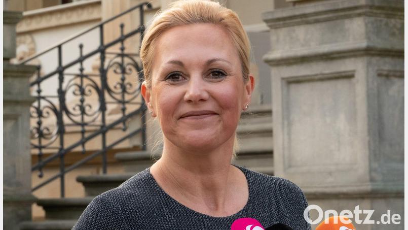 Bettina Wulff genießt es, endlich auf Sylt zu wohnen. Konkrete Pläne für die Zukunft macht sie nicht. (Archivbild) Bild: Mia Bucher/dpa