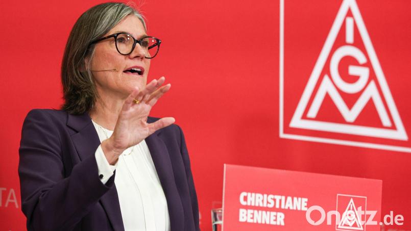 IG-Metall-Chefin Benner fordert mehr Flexibilität beim Verbenner-Aus. (Archivbild) Bild: Hannes P Albert/dpa