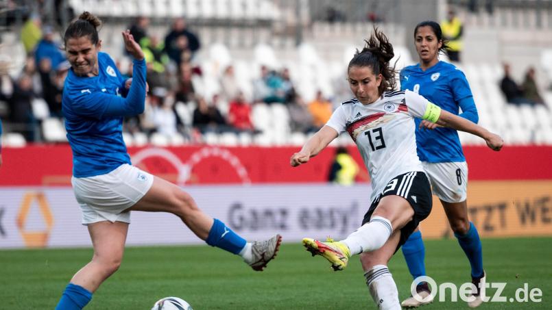 Die Ebermannsdorferin Sara Däbritz wird am 14. April beim Länderspiel gegen Österreich in Nürnberg offiziell verabschiedet. Archivbild: Fabian Strauch