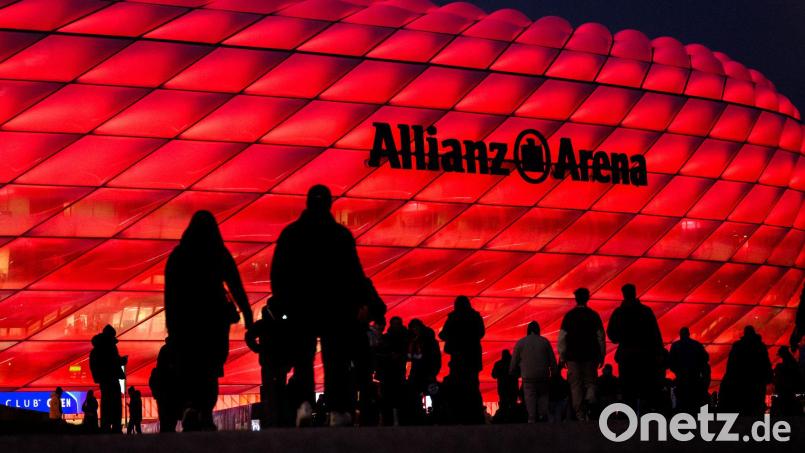 Die Bayern-Fußballerinnen hoffen in der Champions League auf die nächste Rekordkulisse. (Archivbild) Bild: Tom Weller/dpa