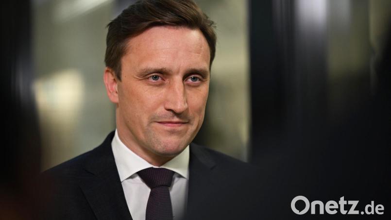 Niedersachsens CDU-Landeschef Sebastian Lechner sagt angesichts der mutmaßlichen Deepfake-Affäre: „Es gibt offensichtlich noch Defizite.“ (Archivbild) Bild: Shireen Broszies/dpa