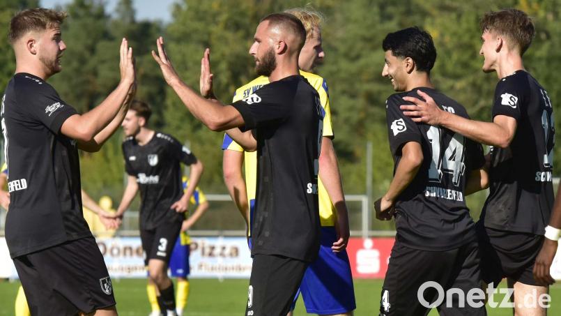 Der 1. FC Schwarzenfeld will in Ramspau so manches Tor bejubeln. Bild: Hans Mark