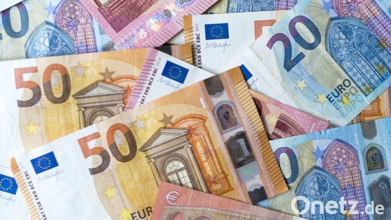 Von den insgesamt rund 4,15 Millionen Euro im Gesamthaushalt entfallen etwa 1,5 MIllionen Euro auf den Vermögensetat. Die Gemeinde möchte hier die Investitionen ohne neue Kredite stemmen. Symbolbild: Monika Skolimowska/dpa-Zentralbild/dpa