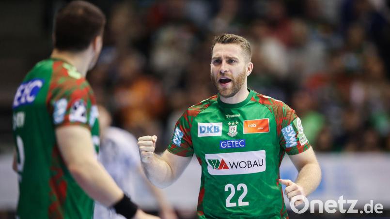 Lukas Mertens (r) war bester Magdeburger Schütze in Göppingen. (Archivbild) Bild: Ronny Hartmann/dpa-Zentralbild/dpa