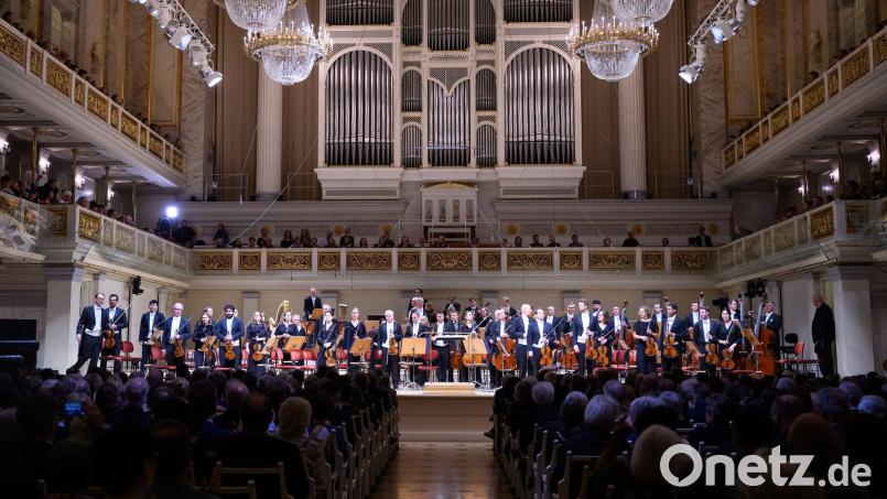 Die Farbe von Sesseln und Wänden können einen Unterschied machen. (Symbolbild). Bild: Bernd von Jutrczenka/dpa