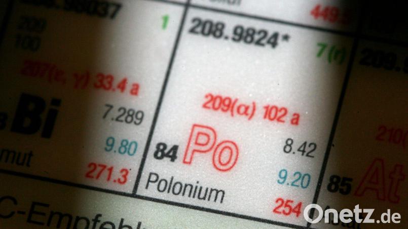 Das Fläschchen hatten zwei Männer bei der Ostereiersuche im privaten Vorgarten gefunden und damit die Behörden in Alarmstimmung versetzt.(Symboldbild) Bild: Kay Nietfeld/dpa