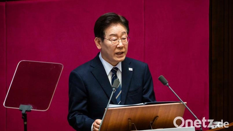 Südkoreas Präsident Lee Jae Myung steht seit Beginn des Iran-Kriegs vor großen Herausforderungen. Die ostasiatische Volkswirtschaft ist stark von Energielieferungen aus Nahost abhängig. (Archivbild) Bild: Jintak Han/ZUMA Press Wire/dpa
