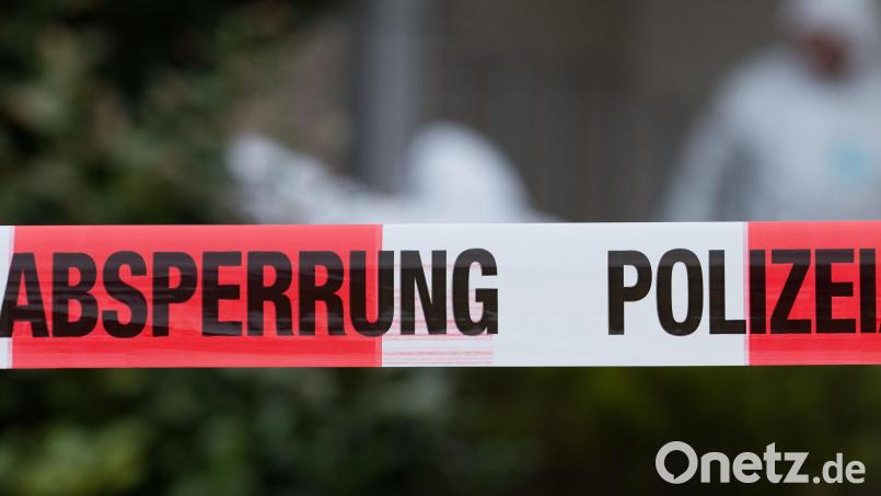 In Bayreuth wurde am Dienstagnachmittag die Erlanger Straße gesperrt. Symbolbild: Friso Gentsch/dpa